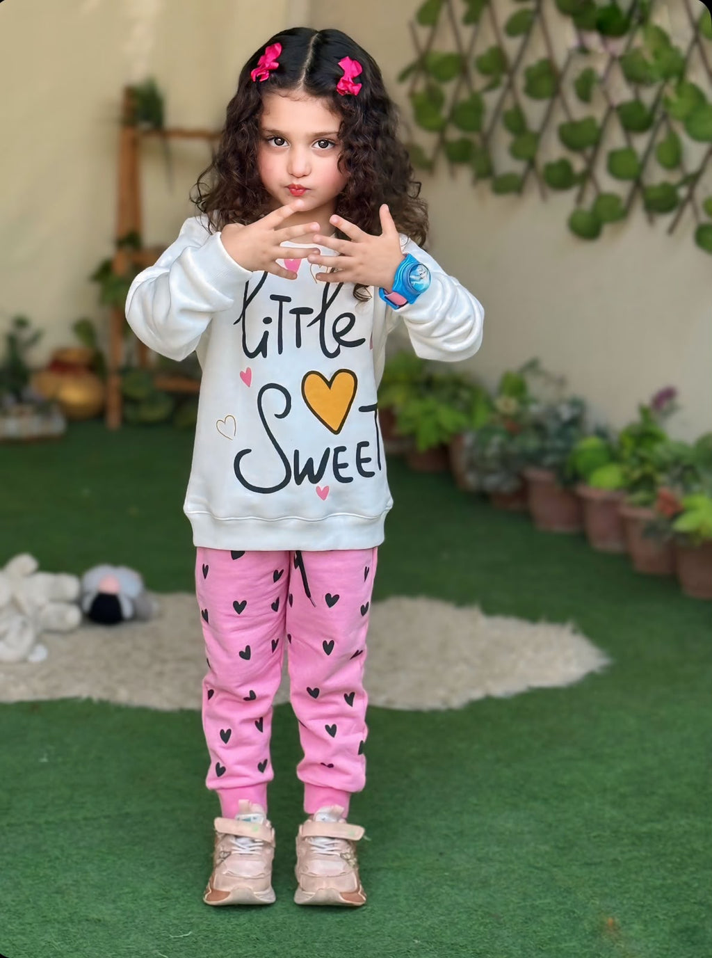 Little Sweet Girls’ 2-Piece Sweatshirt & Heart Print Pants Set